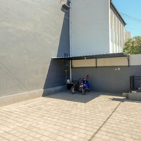 Reddoorz Near Mertasari Beach Denpasar Exterior foto