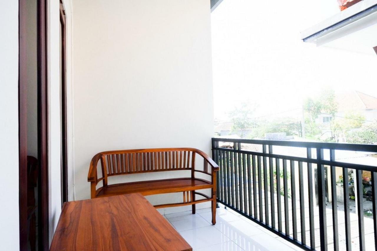 Reddoorz Near Mertasari Beach Denpasar Exterior foto